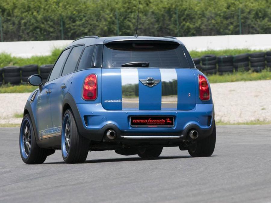  Mini Cooper Countryman S Anniversario by Romeo Ferraris 2011 года  (фото 5 из 11)